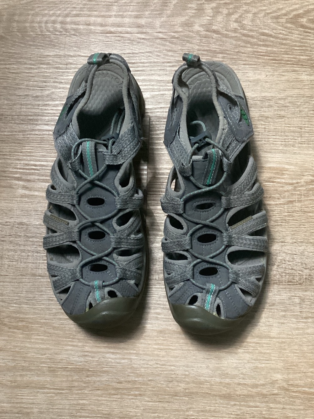 Keen Women's Gray/Teal Whisper Sandals Sz 9